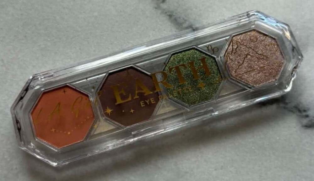 LA Girl Earth Eye Shadow Palette G97911 Earth Eyeshadow Quad